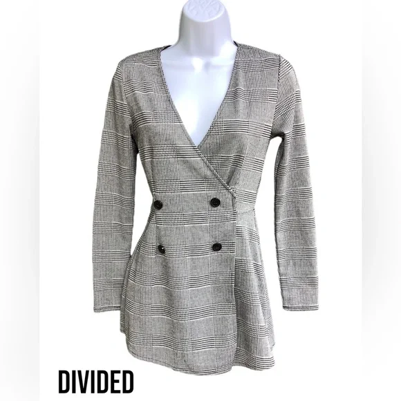 Divided Romper - Picture 1 of 5